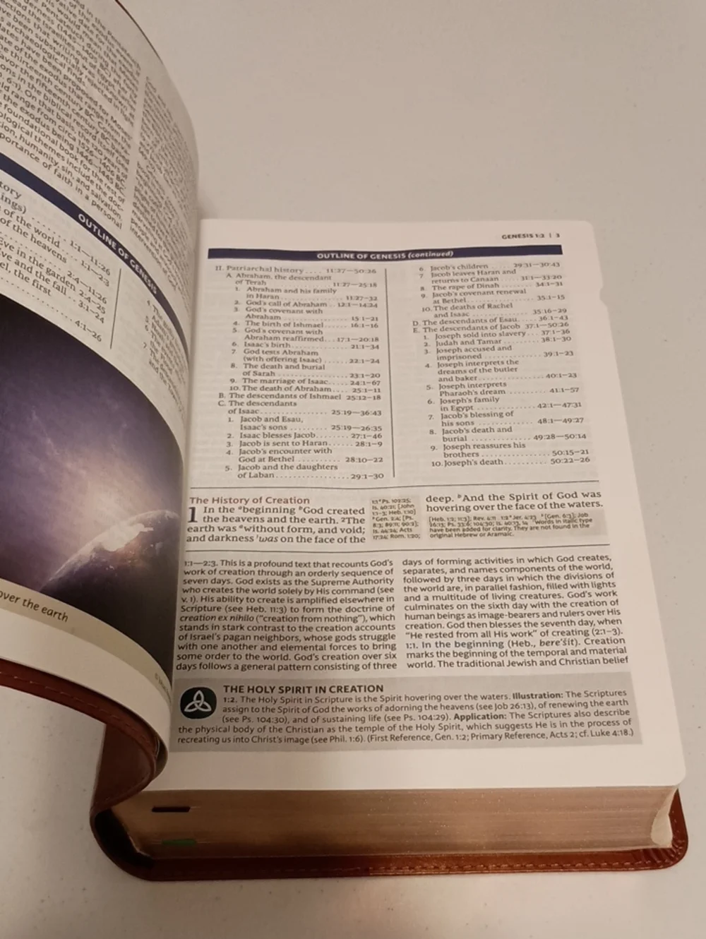 EVANGELICAL STUDY BIBLE - Brown Leathersoft (New King James Version)